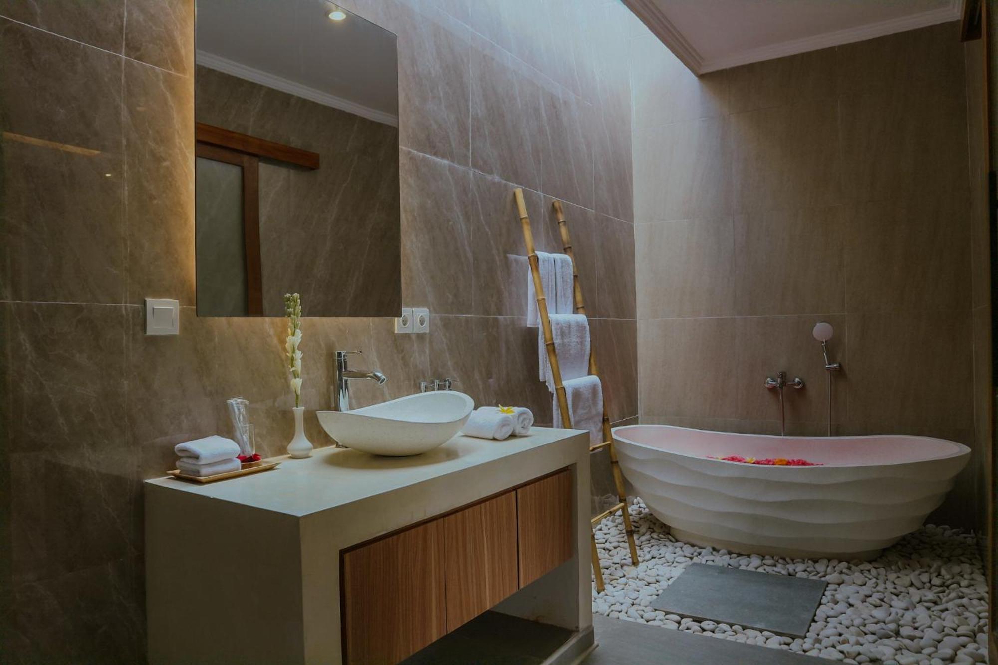 Villa 2br Sinergi Embrace And Serenity Seminyak (Bali)